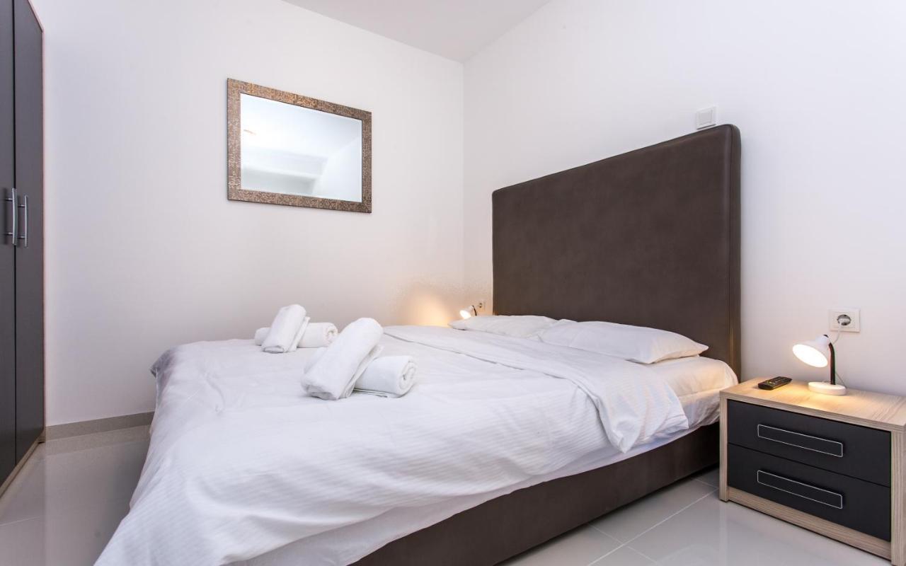 Apartments With A Parking Space Baska, Krk - 18808 المظهر الخارجي الصورة