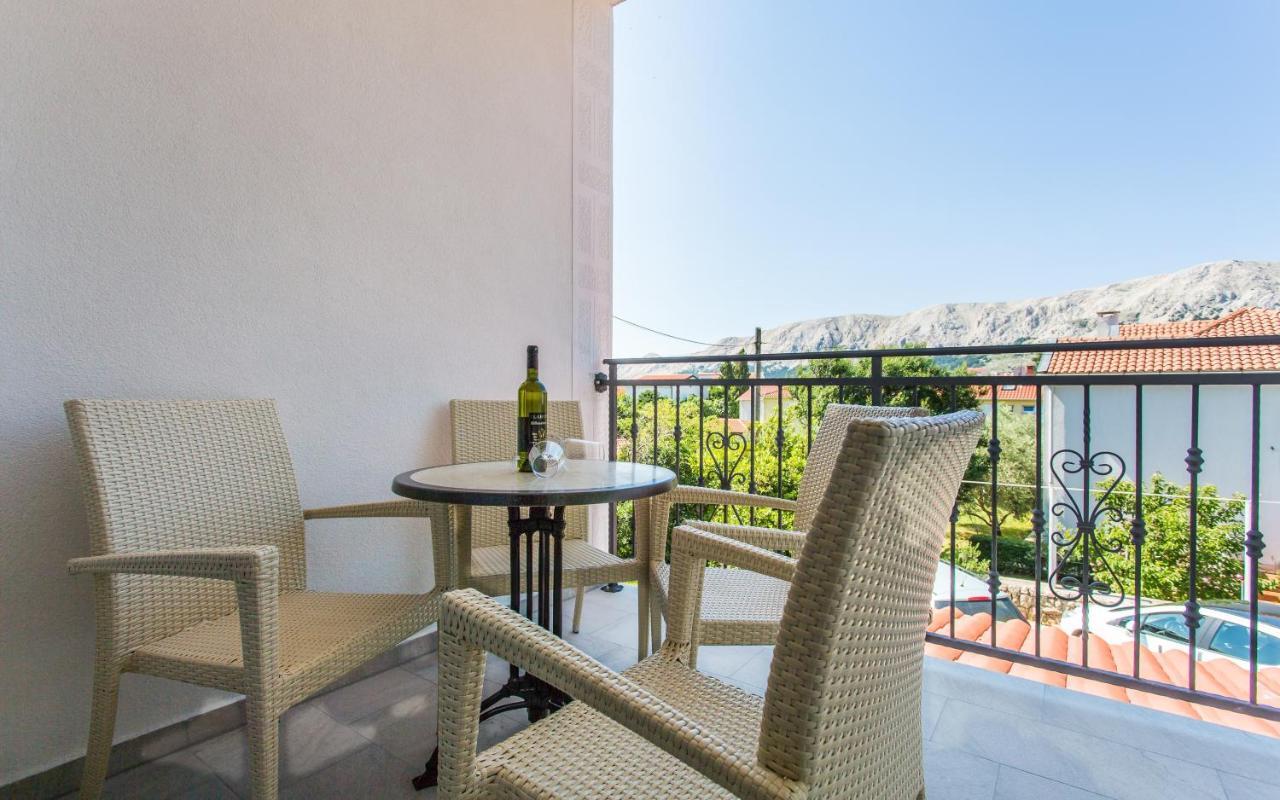 Apartments With A Parking Space Baska, Krk - 18808 المظهر الخارجي الصورة